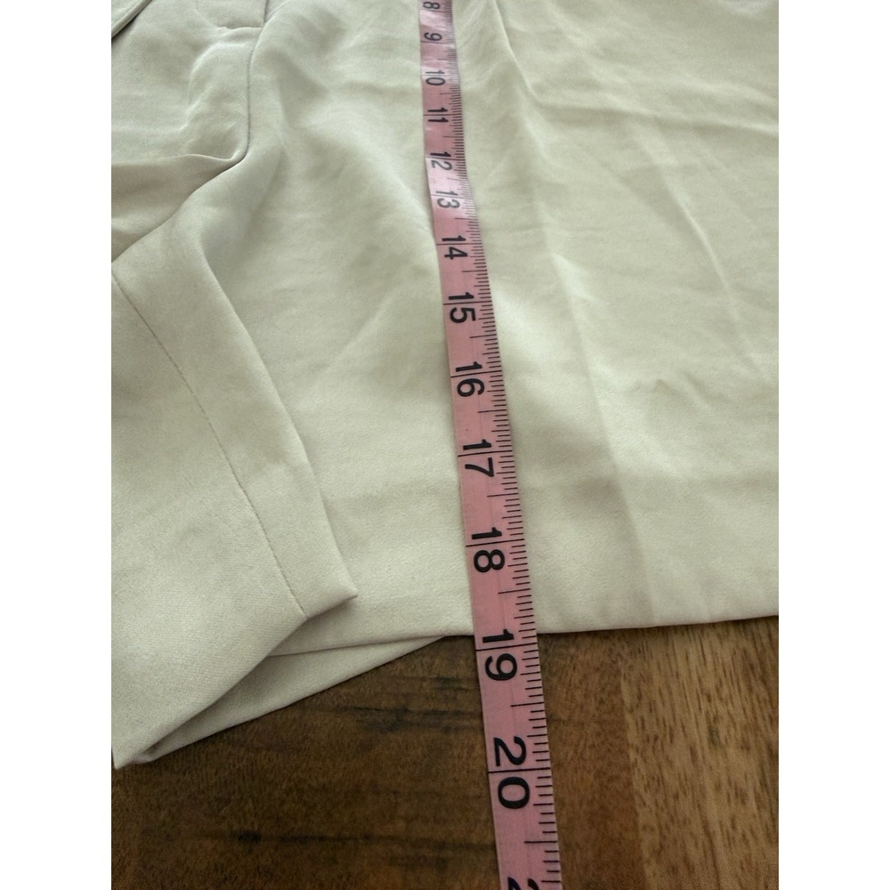 Anne Klein Womens 14 Light Parchment Tie Waist High Rise Shorts NWT $79 - Picture 11 of 13